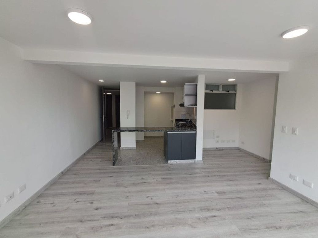 Apartamento de 3 alcobas en venta en Paulo Vi Norte, Bogotá, 80 m² · foto 5 de 20