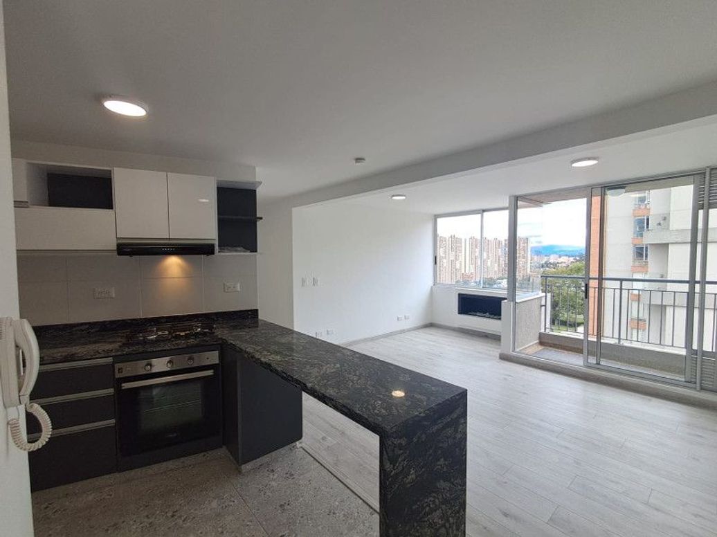 Apartamento de 3 alcobas en venta en Paulo Vi Norte, Bogotá, 80 m² · foto 3 de 20