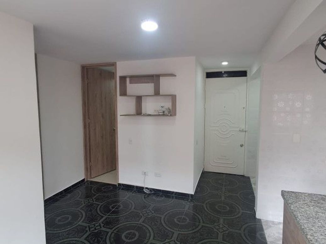 Apartamento de 2 alcobas en venta en Paloquemao, Bogotá, 31 m² · foto 4 de 11