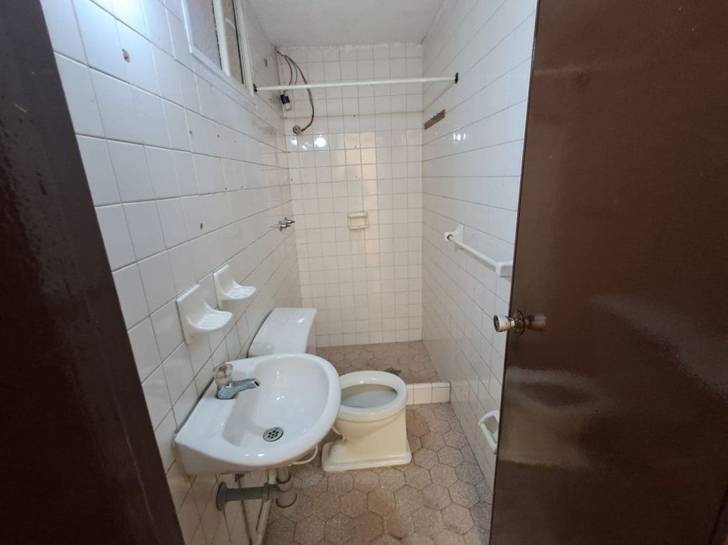 Casa de 7 alcobas en venta en San Fernando, Bogotá, 166 m² · foto 15 de 16