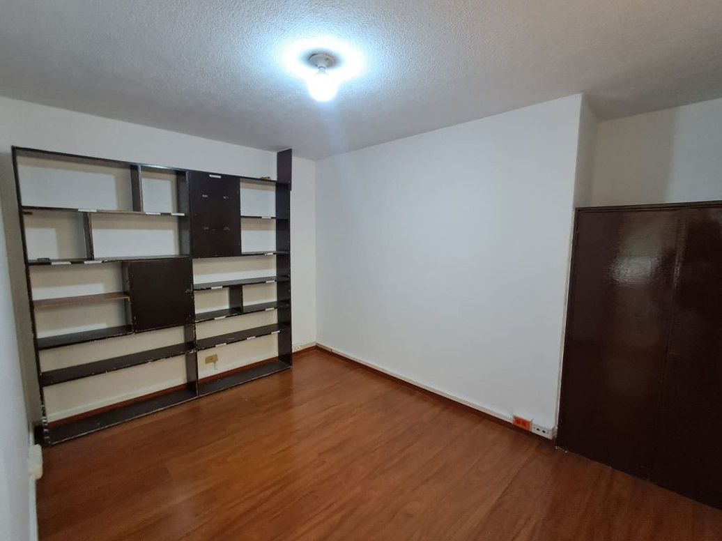 Casa de 7 alcobas en venta en San Fernando, Bogotá, 166 m² · foto 6 de 16