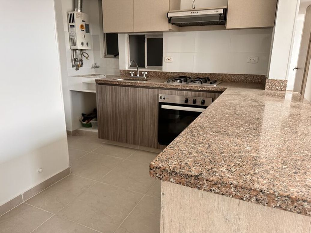 Apartamento de 3 alcobas en venta en Fontibón, Bogotá, 70 m² · foto 15 de 17