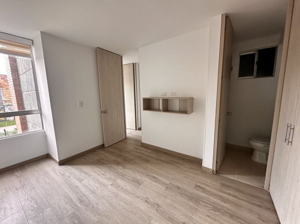Apartamento de 3 alcobas en venta en Fontibón, Bogotá, 70 m² · foto 6 de 17