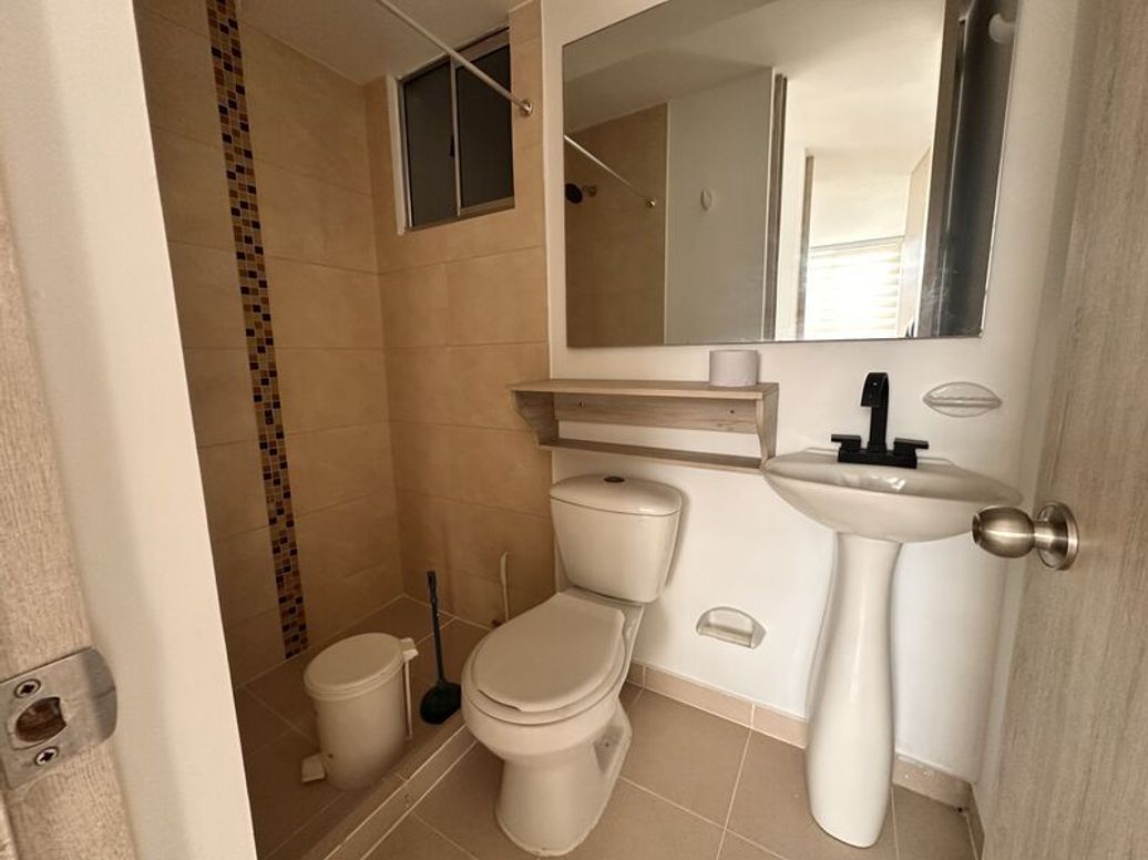 Apartamento de 3 alcobas en venta en Fontibón, Bogotá, 70 m² · foto 12 de 17