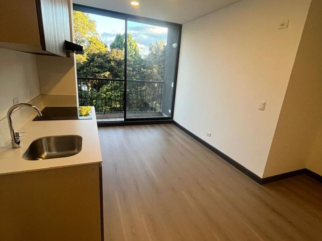 Apartaestudio en venta en Nuevo Contry, Bogotá, 35 m² · foto 6 de 12