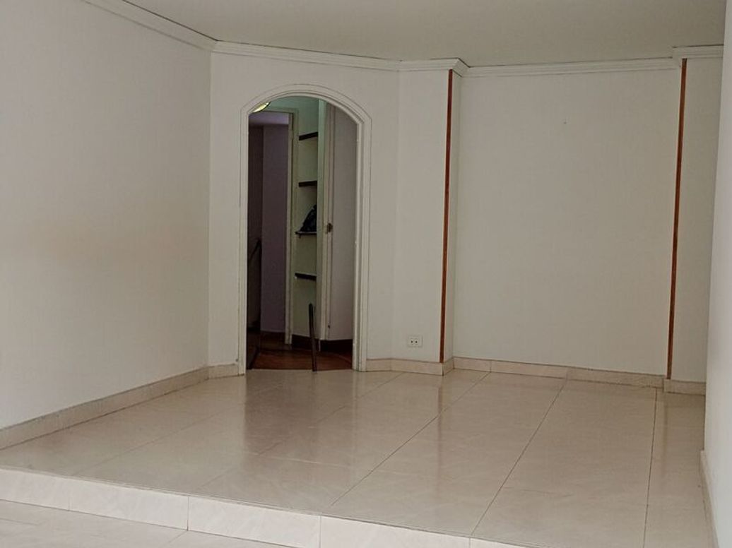 Apartamento de 4 alcobas en venta en Cr Quintas De San Pedro Et. V, Bogotá, 90 m² · foto 16 de 18