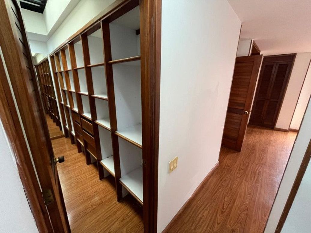 Casa de 4 alcobas en venta en Cr Bosque De Gratamira, Bogotá, 190 m² · foto 4 de 20