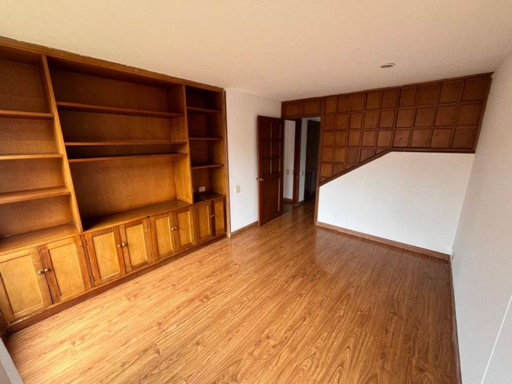 Casa de 4 alcobas en venta en Cr Bosque De Gratamira, Bogotá, 190 m² · foto 7 de 20
