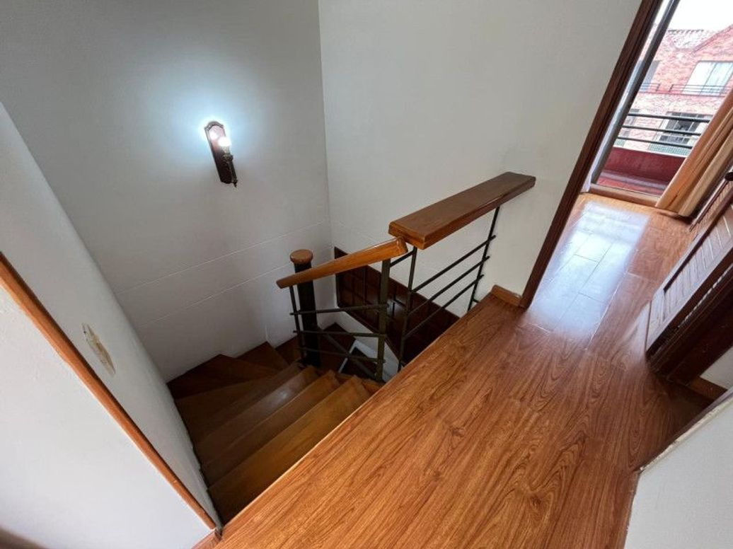 Casa de 4 alcobas en venta en Cr Bosque De Gratamira, Bogotá, 190 m² · foto 10 de 20