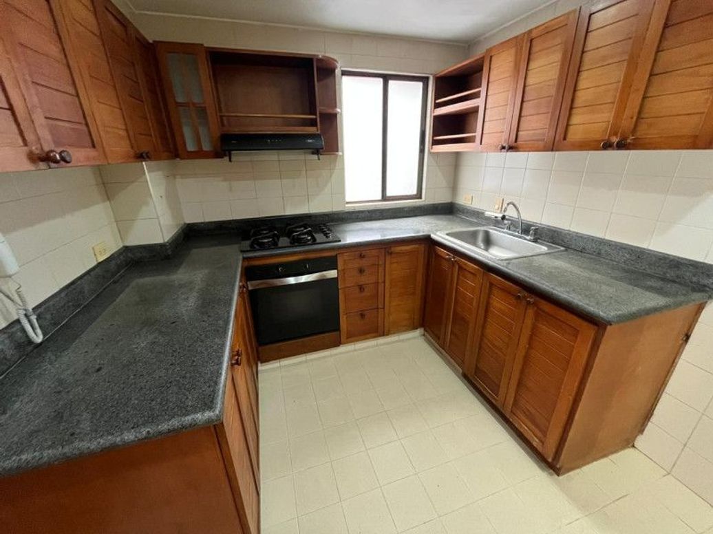 Casa de 4 alcobas en venta en Cr Bosque De Gratamira, Bogotá, 190 m² · foto 15 de 20