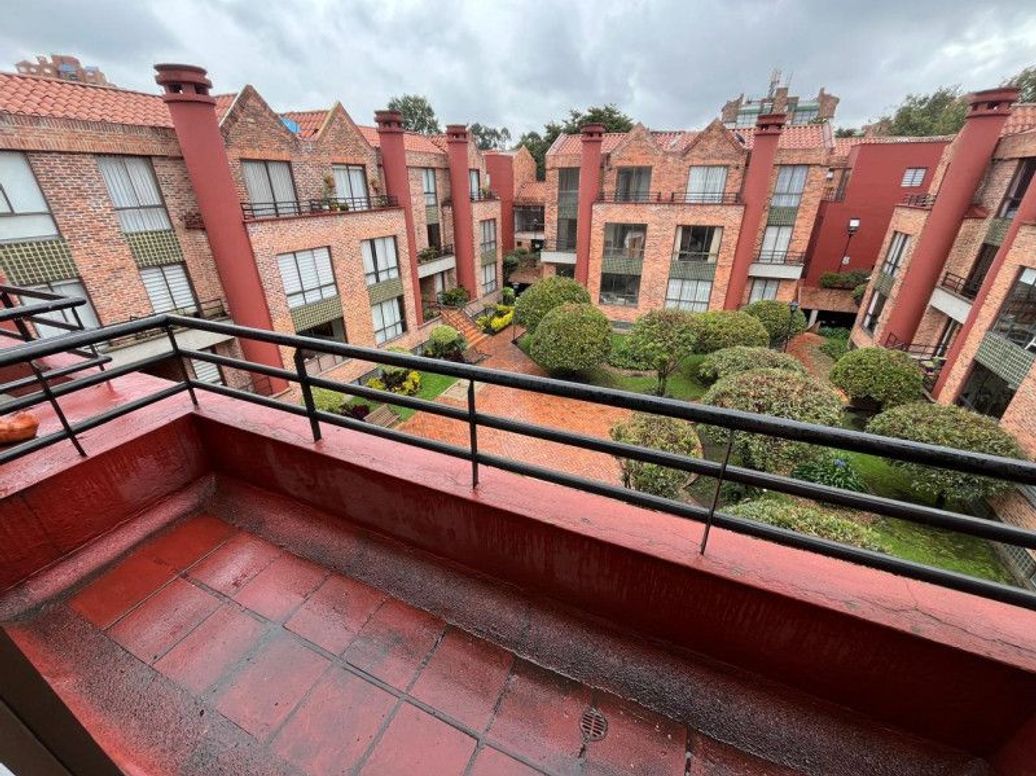 Casa de 4 alcobas en venta en Cr Bosque De Gratamira, Bogotá, 190 m² · foto 17 de 20