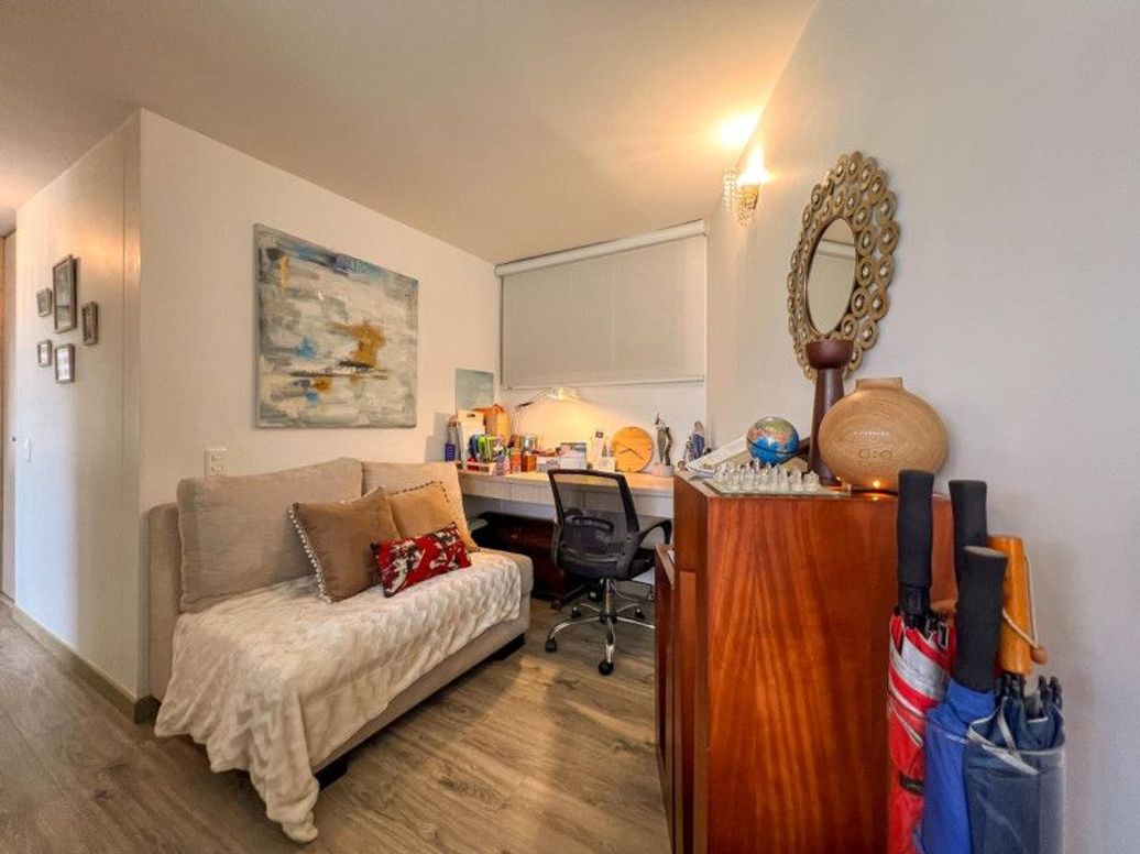 Apartamento de 3 alcobas en venta en Santa Teresa, Bogotá, 103 m² · foto 8 de 14