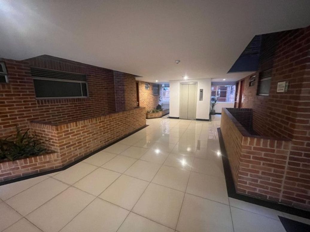 Apartamento de 3 alcobas en venta en Bella Suiza, Bogotá, 120 m² · foto 18 de 20