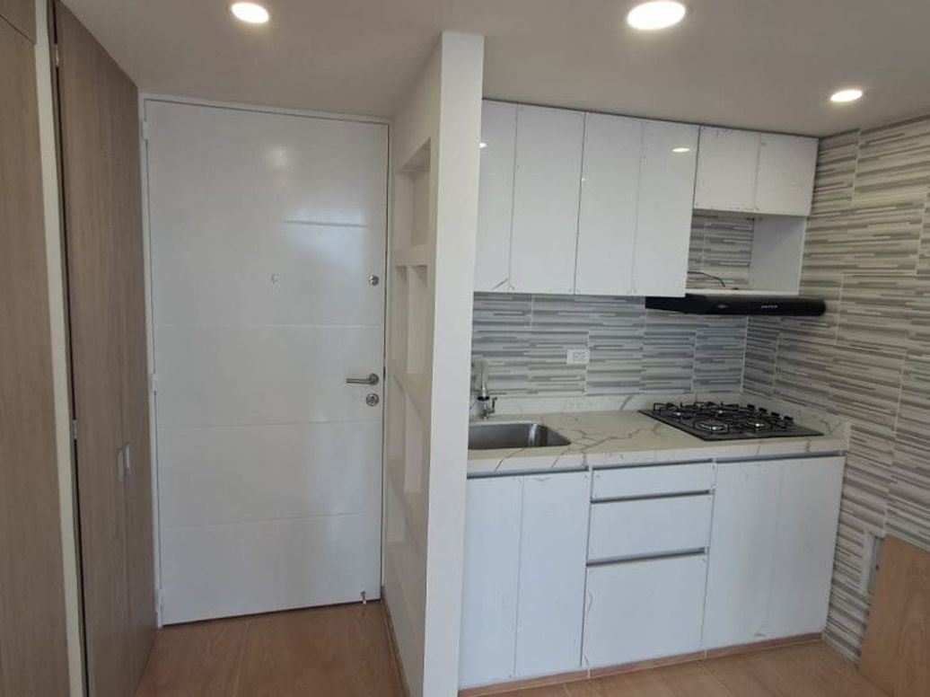 Apartamento de 2 alcobas en venta en Los Ejidos, Bogotá, 46 m² · foto 5 de 13