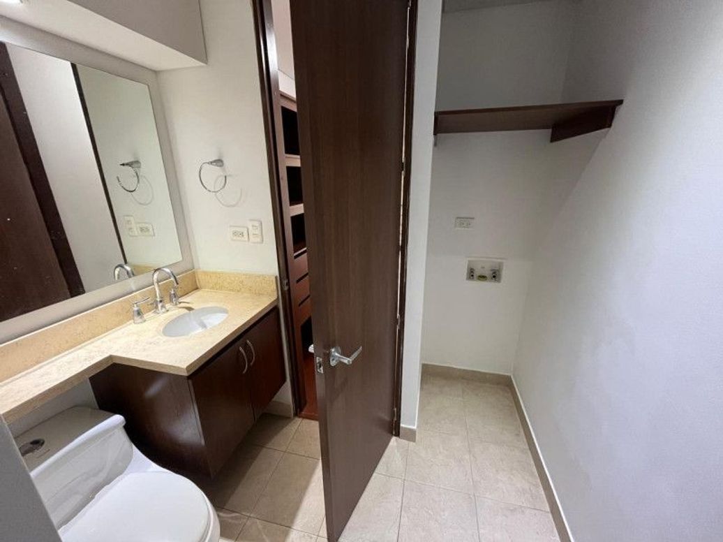 Apartamento de 1 alcoba en venta en Rionegro, Bogotá, 46 m² · foto 11 de 12