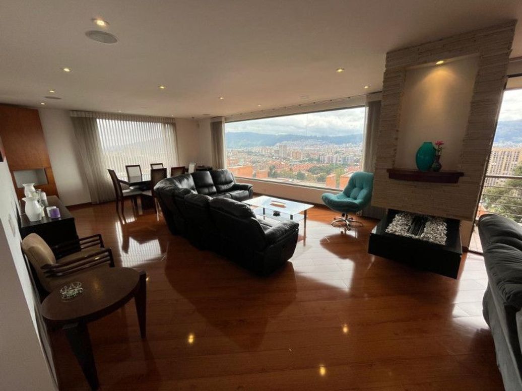 Apartamento de 4 alcobas en venta en San Alfonso, Bogotá, 223 m² · foto 5 de 20