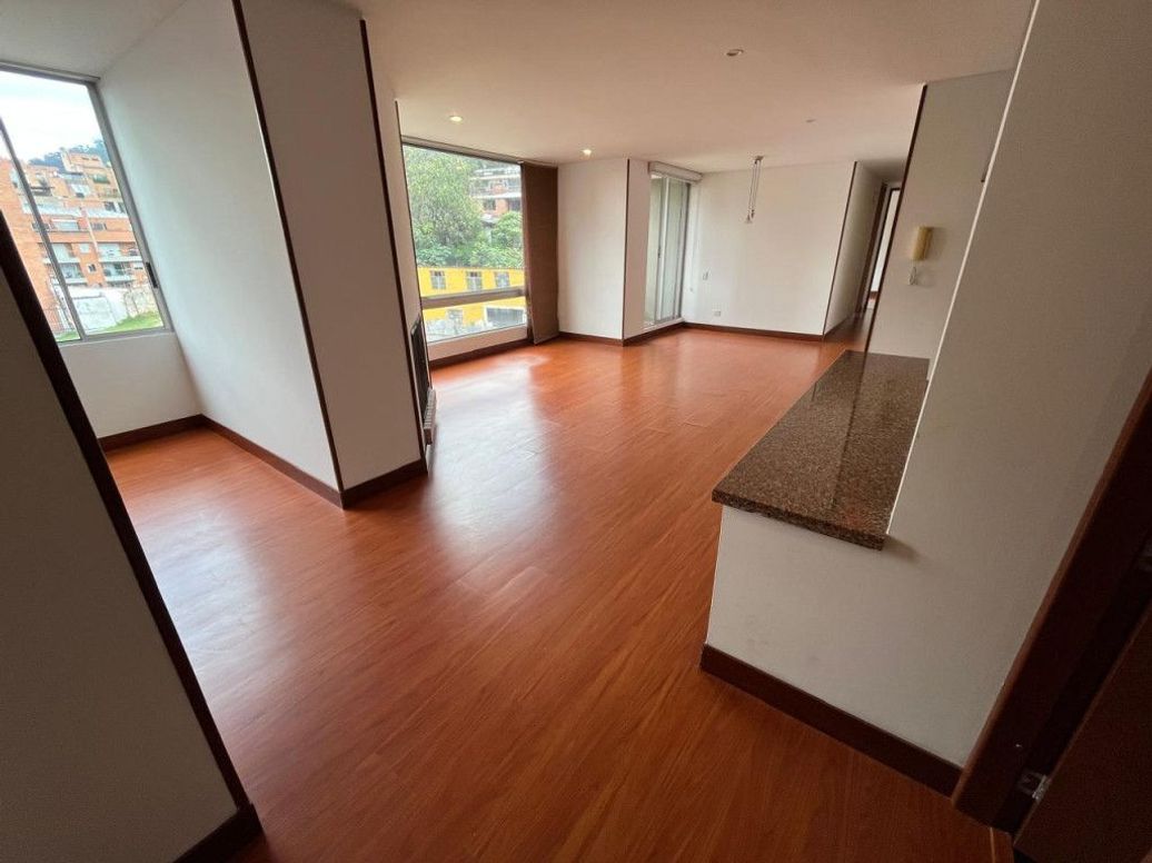 Apartamento de 2 alcobas en venta en Emaus, Bogotá, 102 m² · foto 3 de 20