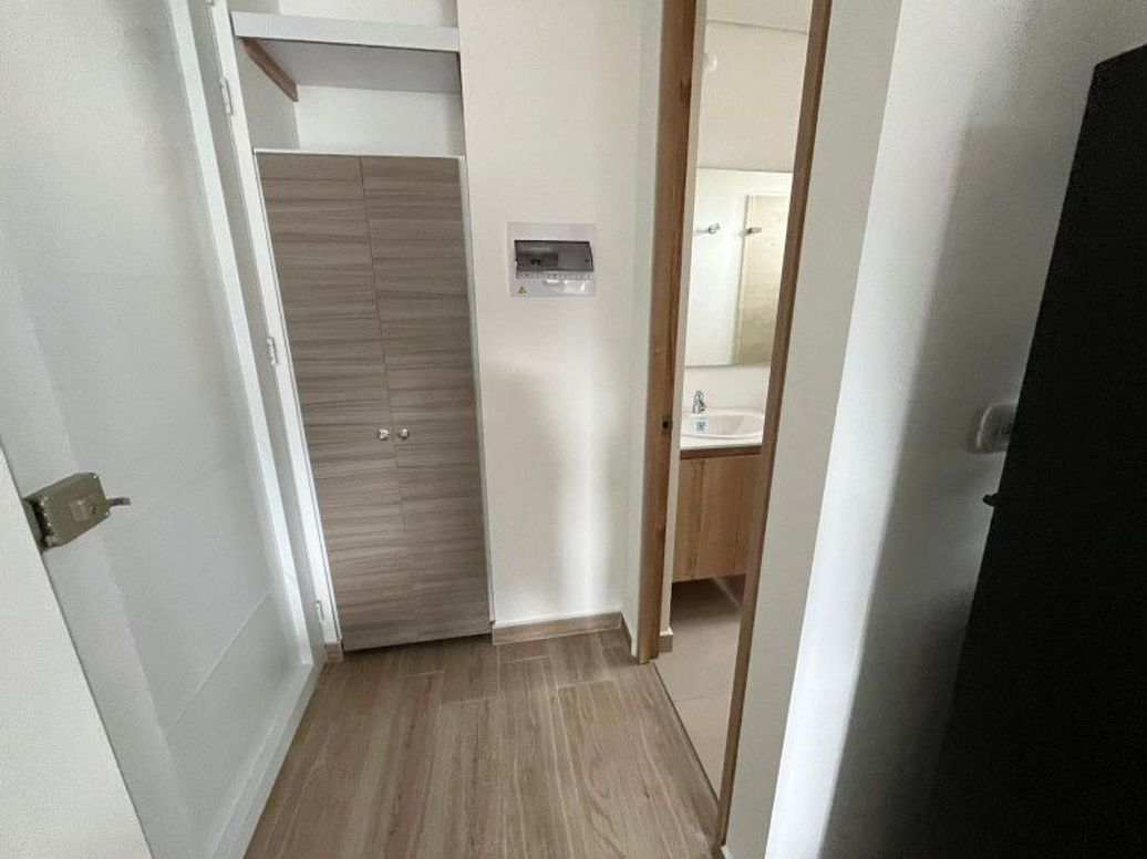 Apartamento de 1 alcoba en venta en Las Nieves, Bogotá, 21 m² · foto 5 de 11
