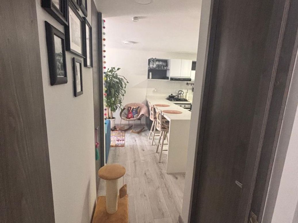 Apartamento de 2 alcobas en venta en Santa Teresa, Bogotá, 53 m² · foto 12 de 19
