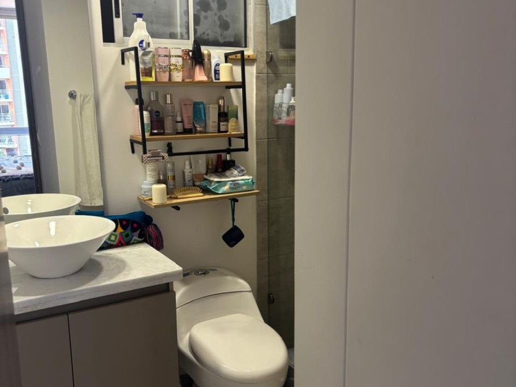 Apartamento de 2 alcobas en venta en Santa Teresa, Bogotá, 53 m² · foto 18 de 19