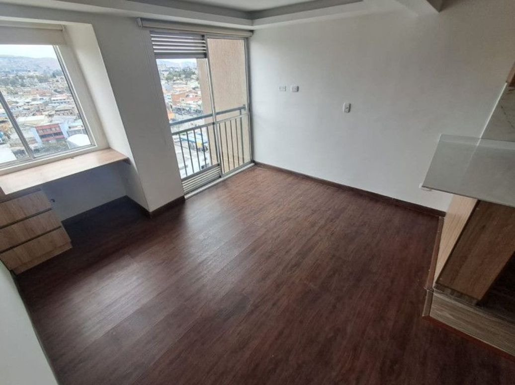 Apartamento de 2 alcobas en venta en Santander, Bogotá, 43 m² · foto 3 de 13