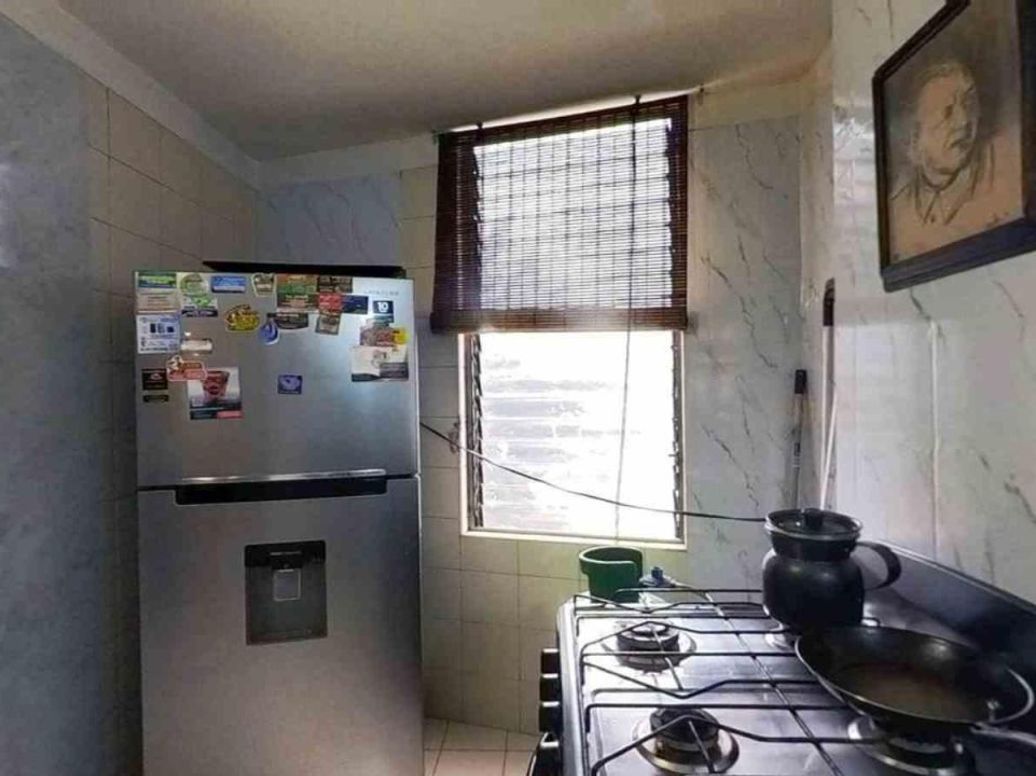 Apartamento de 2 alcobas en venta en La Castellana, Bogotá, 112 m² · foto 15 de 20