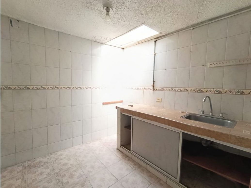 Casa de 4 alcobas en venta en Villemar, Bogotá, 146 m² · foto 5 de 14