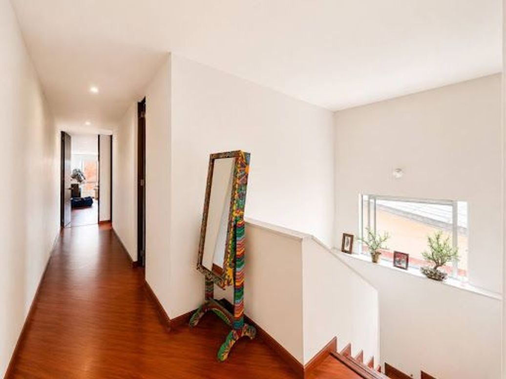 Apartamento de 3 alcobas en venta en El Contador, Bogotá, 120 m² · foto 7 de 18