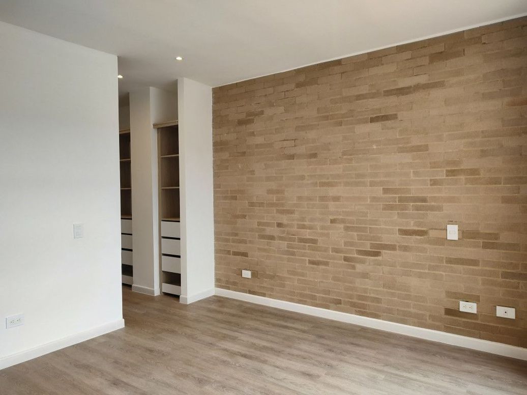 Apartamento de 1 alcoba en venta en Santa Ana Occidental, Bogotá, 48 m² · foto 13 de 19