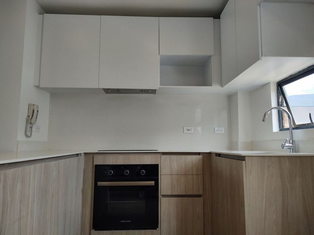 Apartamento de 1 alcoba en venta en Santa Ana Occidental, Bogotá, 48 m² · foto 2 de 19