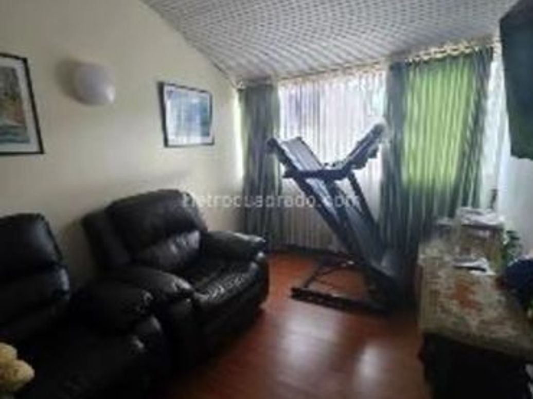 Casa de 5 alcobas en venta en La Patria, Bogotá, 189 m² · foto 6 de 20