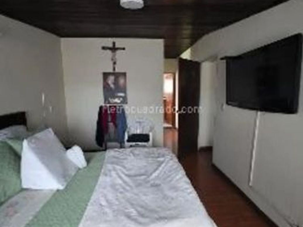Casa de 5 alcobas en venta en La Patria, Bogotá, 189 m² · foto 7 de 20