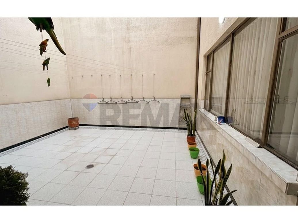 Casa de 5 alcobas en venta en Santa Isabel Et. Ii, Bogotá, 250 m² · foto 12 de 12