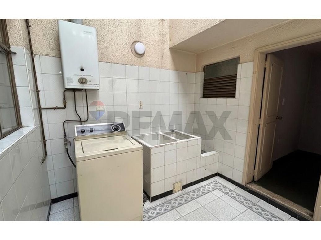 Casa de 5 alcobas en venta en Santa Isabel Et. Ii, Bogotá, 250 m² · foto 9 de 12