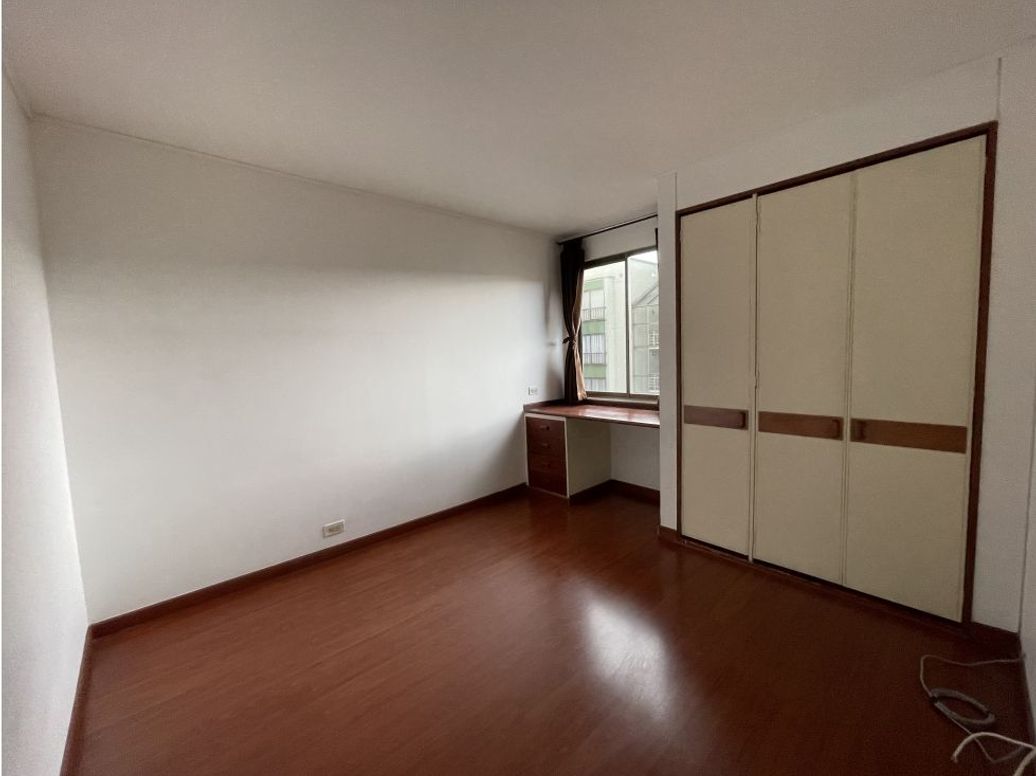 Apartamento de 3 alcobas en venta en Cedro Golf, Bogotá, 80 m² · foto 14 de 20