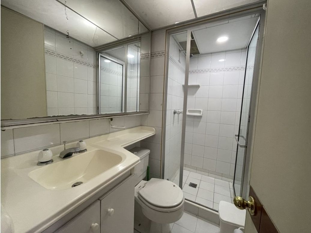 Apartamento de 3 alcobas en venta en Cedro Golf, Bogotá, 80 m² · foto 18 de 20