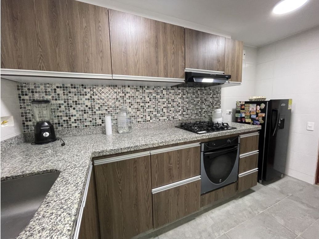 Apartamento de 3 alcobas en venta en Cedro Golf, Bogotá, 80 m² · foto 7 de 20