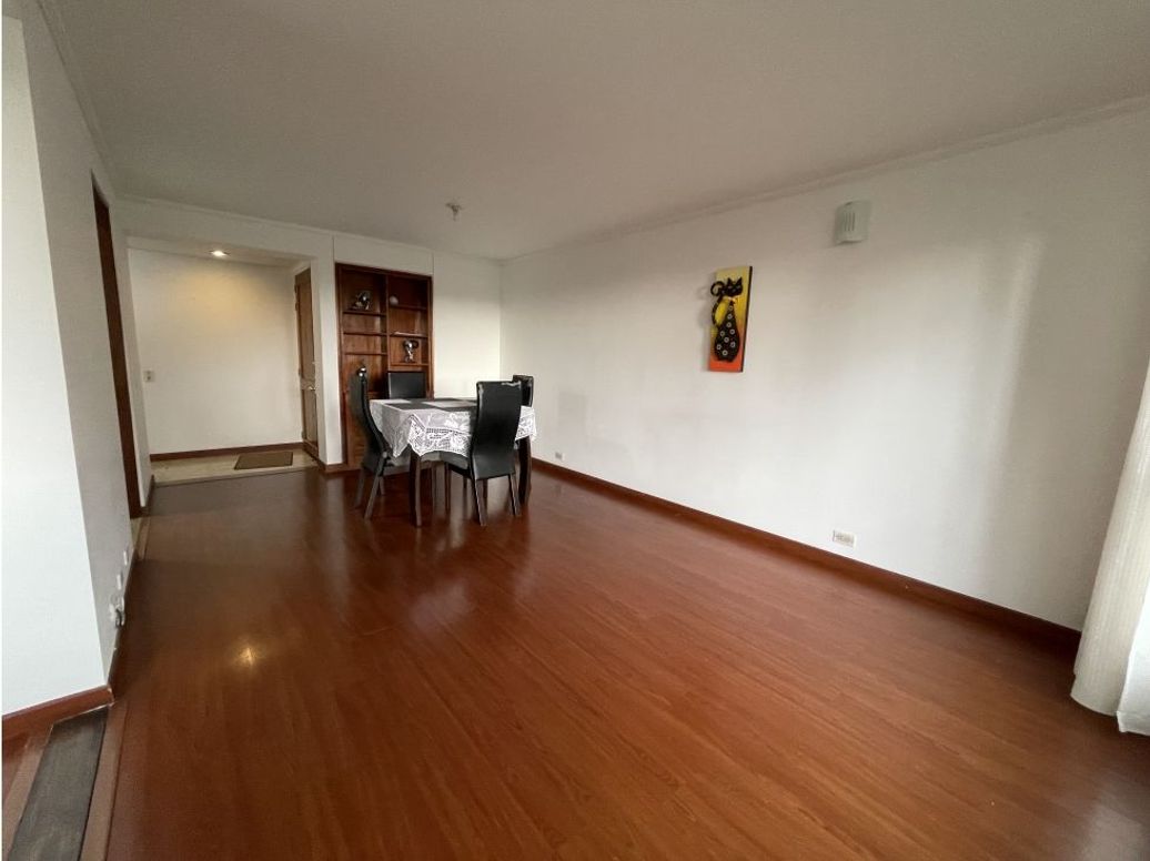 Apartamento de 3 alcobas en venta en Cedro Golf, Bogotá, 80 m² · foto 3 de 20