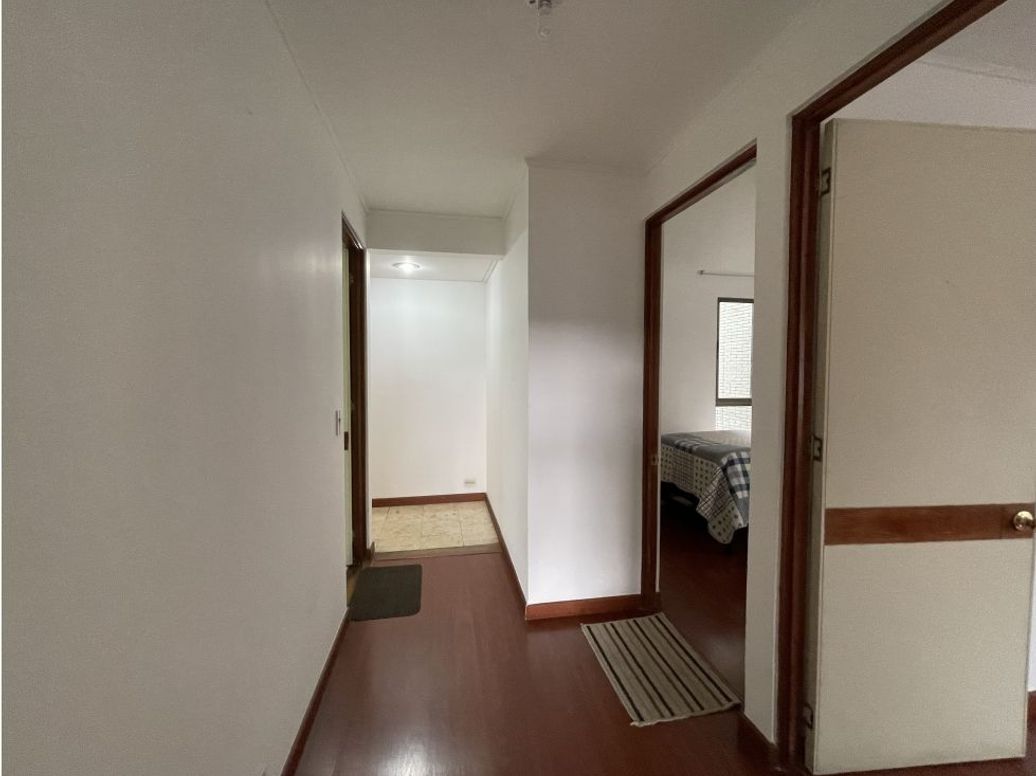 Apartamento de 3 alcobas en venta en Cedro Golf, Bogotá, 80 m² · foto 9 de 20