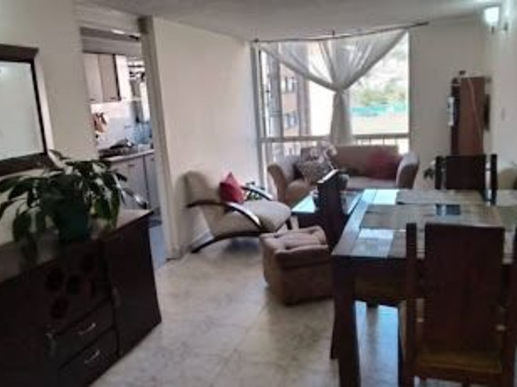 Apartamento de 3 alcobas en venta en El Pinar, Bogotá, 61 m² · foto 2 de 20