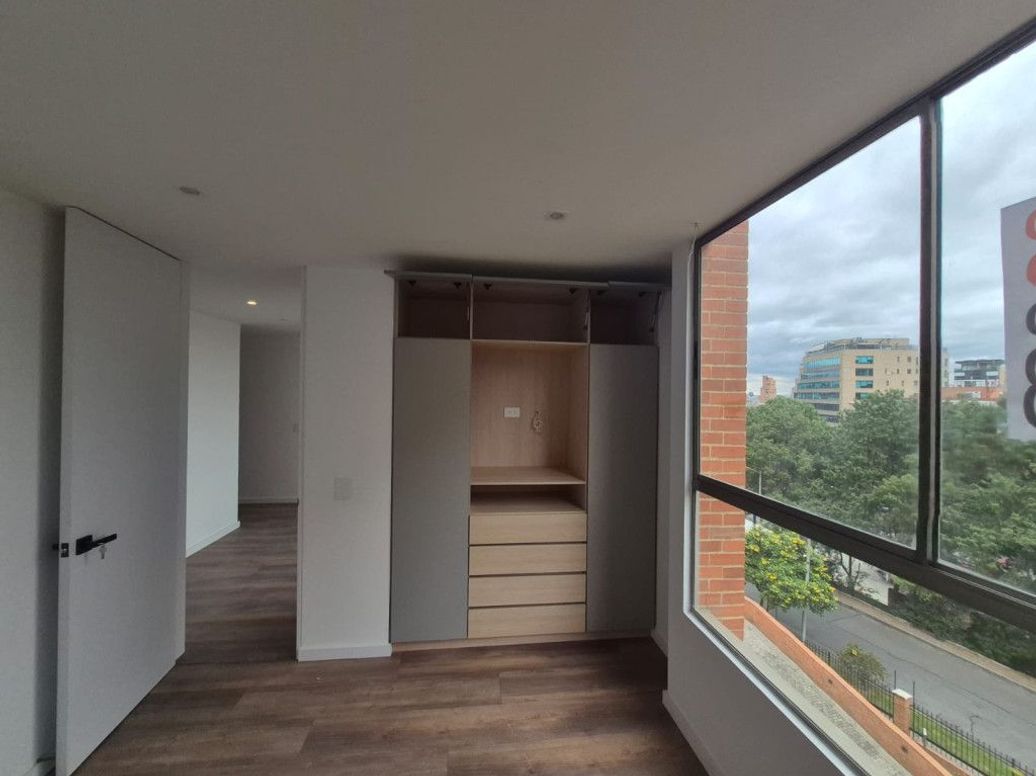 Apartamento de 3 alcobas en venta en Centro Norte Usaquen, Bogotá, 158 m² · foto 8 de 20