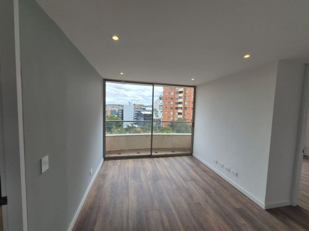 Apartamento de 3 alcobas en venta en Centro Norte Usaquen, Bogotá, 158 m² · foto 7 de 20