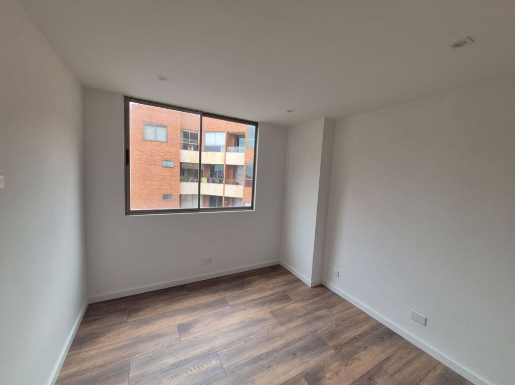 Apartamento de 3 alcobas en venta en Centro Norte Usaquen, Bogotá, 158 m² · foto 4 de 20