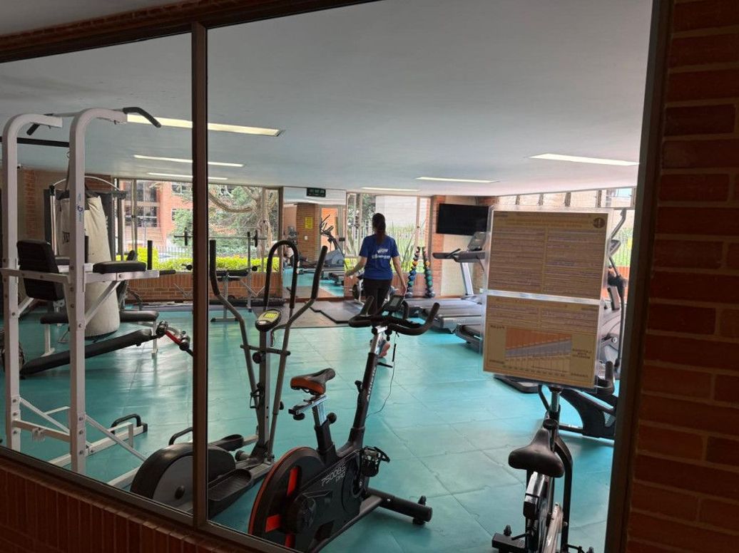 Apartamento de 3 alcobas en venta en Centro Norte Usaquen, Bogotá, 158 m² · foto 9 de 20