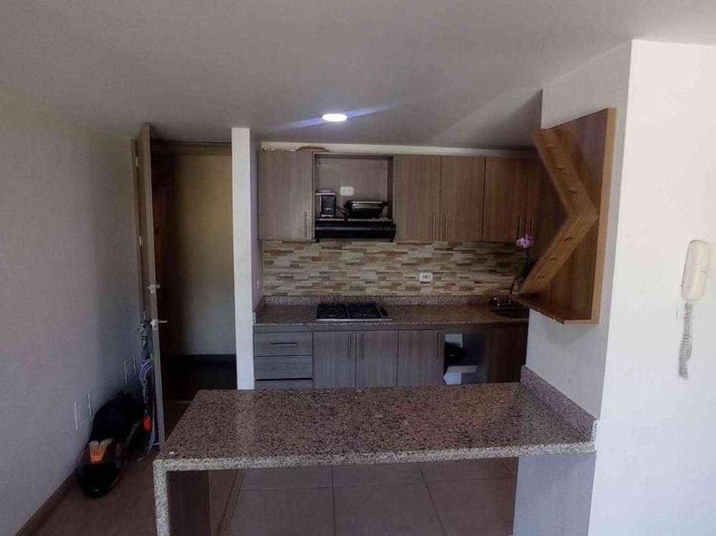 Apartamento de 3 alcobas en venta en Las Ferias, Bogotá, 69 m² · foto 15 de 20