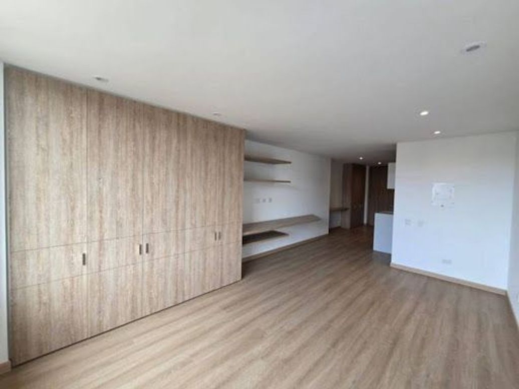 Apartaestudio en arriendo en Ciudad Salitre Nororiental, Bogotá · foto 4 de 12