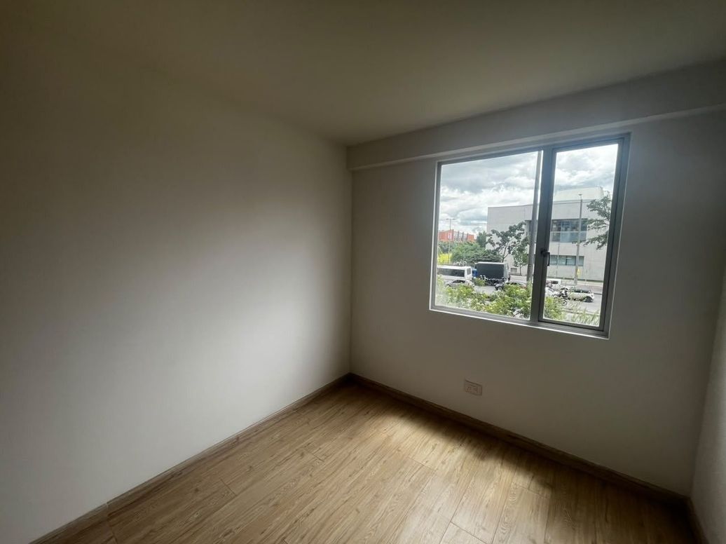 Apartamento de 3 alcobas en venta en Ciudad Techo, Bogotá, 70 m² · foto 15 de 18