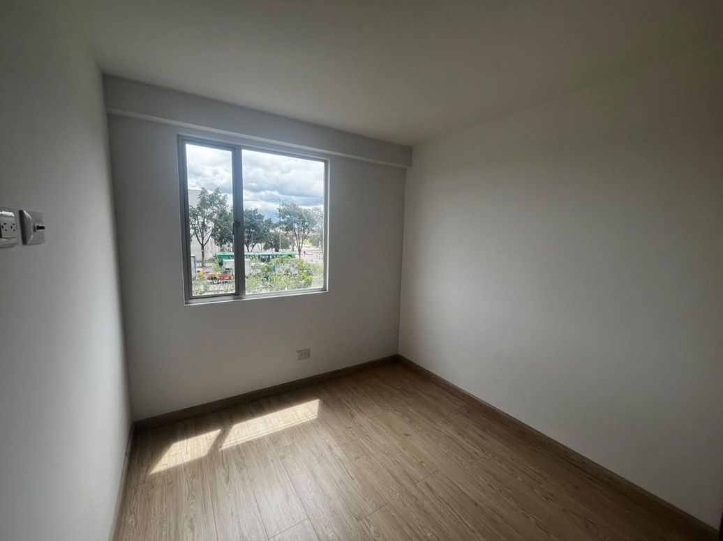 Apartamento de 3 alcobas en venta en Ciudad Techo, Bogotá, 70 m² · foto 13 de 18