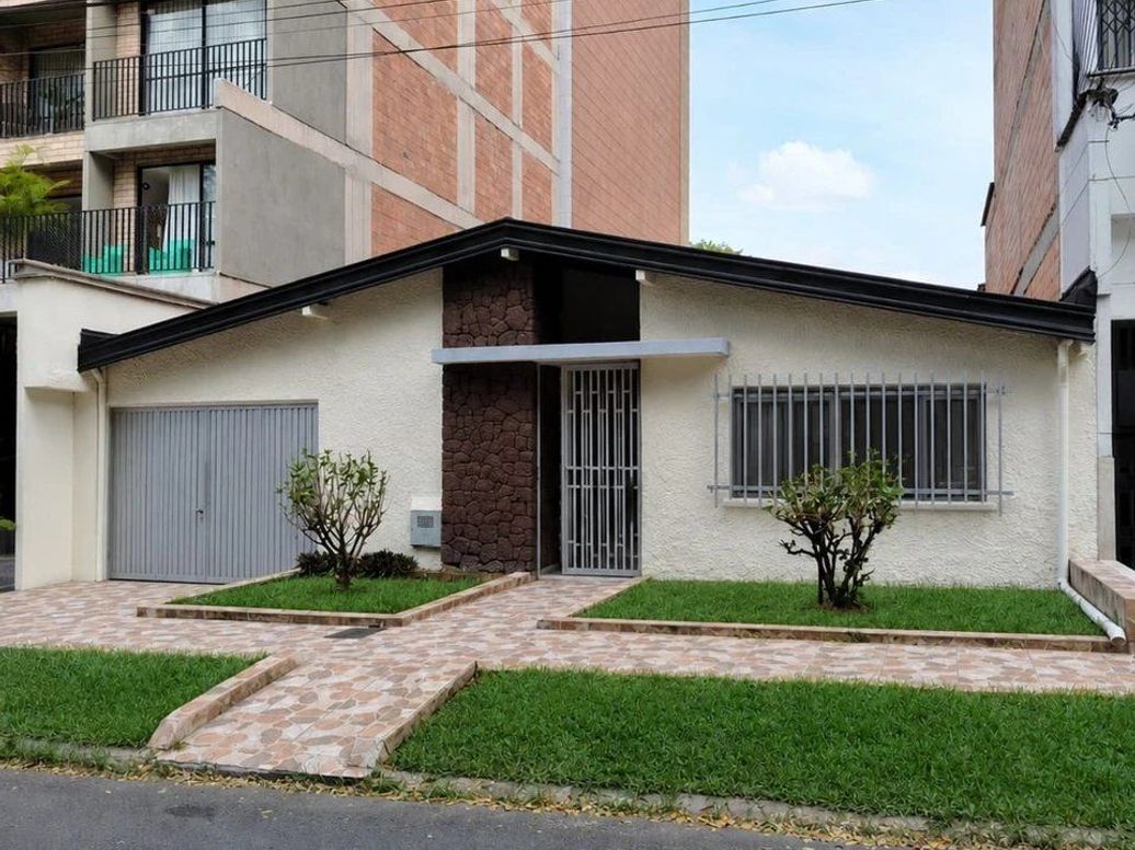 Casa en Arriendo en ROSALES, Belén, Medellín en Rosales
