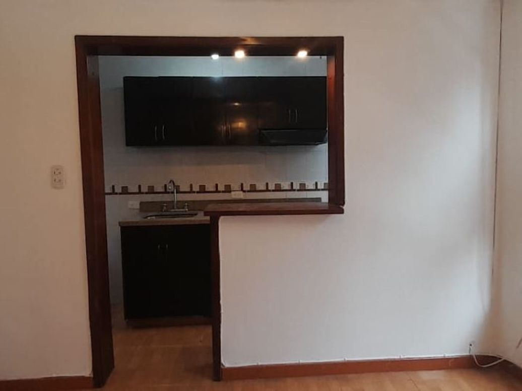 Apartamento de 1 alcoba en venta en Galerías, Bogotá, 58 m² · foto 8 de 14